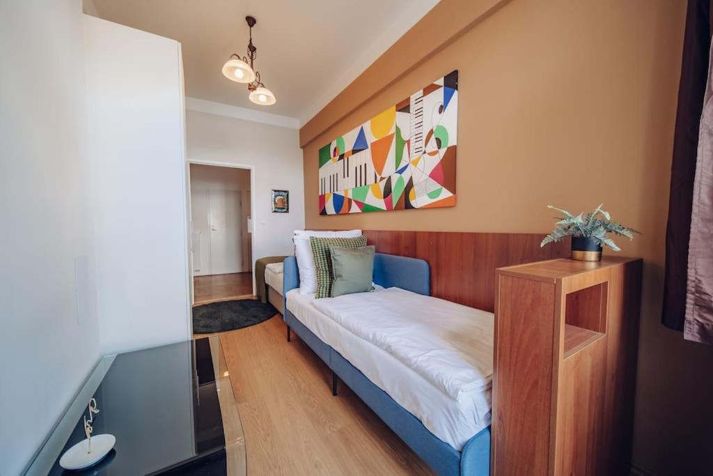 Downtown 2Bd Riverside Apartment Near Dancing House プラハ エクステリア 写真